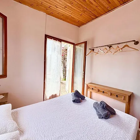Casamea , Townhouse With Swimming Pool, 2 Bedrooms