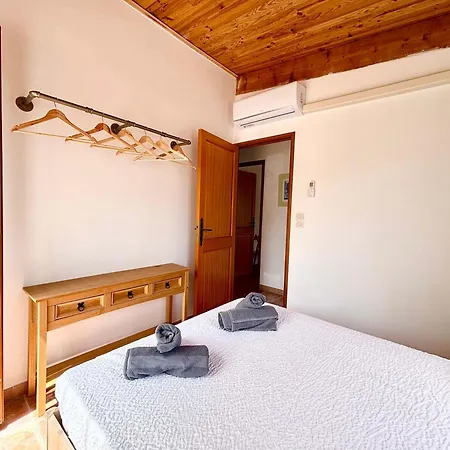Casamea , Townhouse With Swimming Pool, 2 Bedrooms *