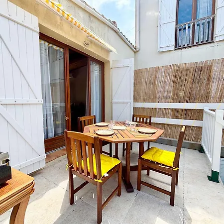 Casamea , Townhouse With Swimming Pool, 2 Bedrooms Дом отдыха Портисьо